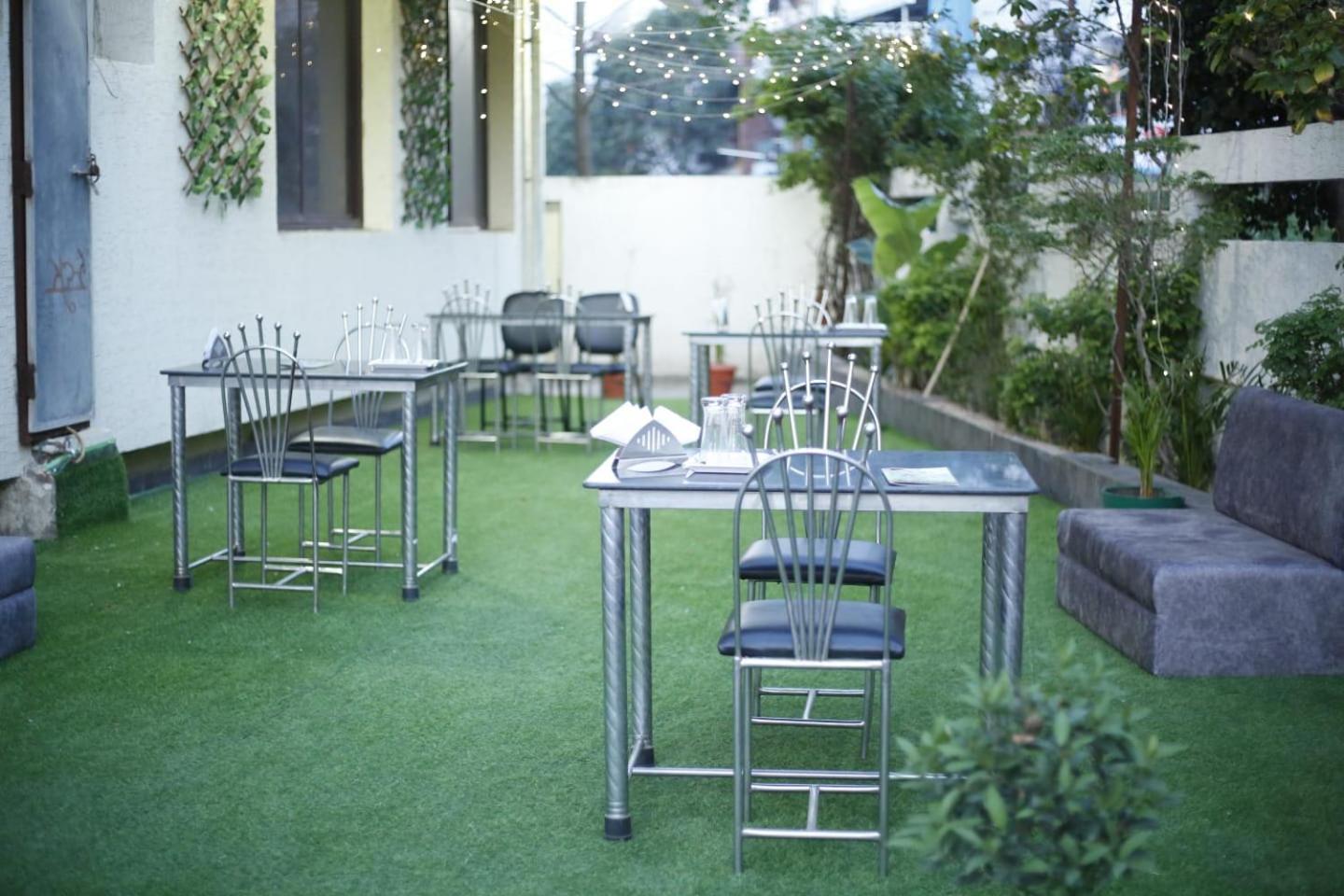 Sandalwood Vibes Bhopal Exterior foto